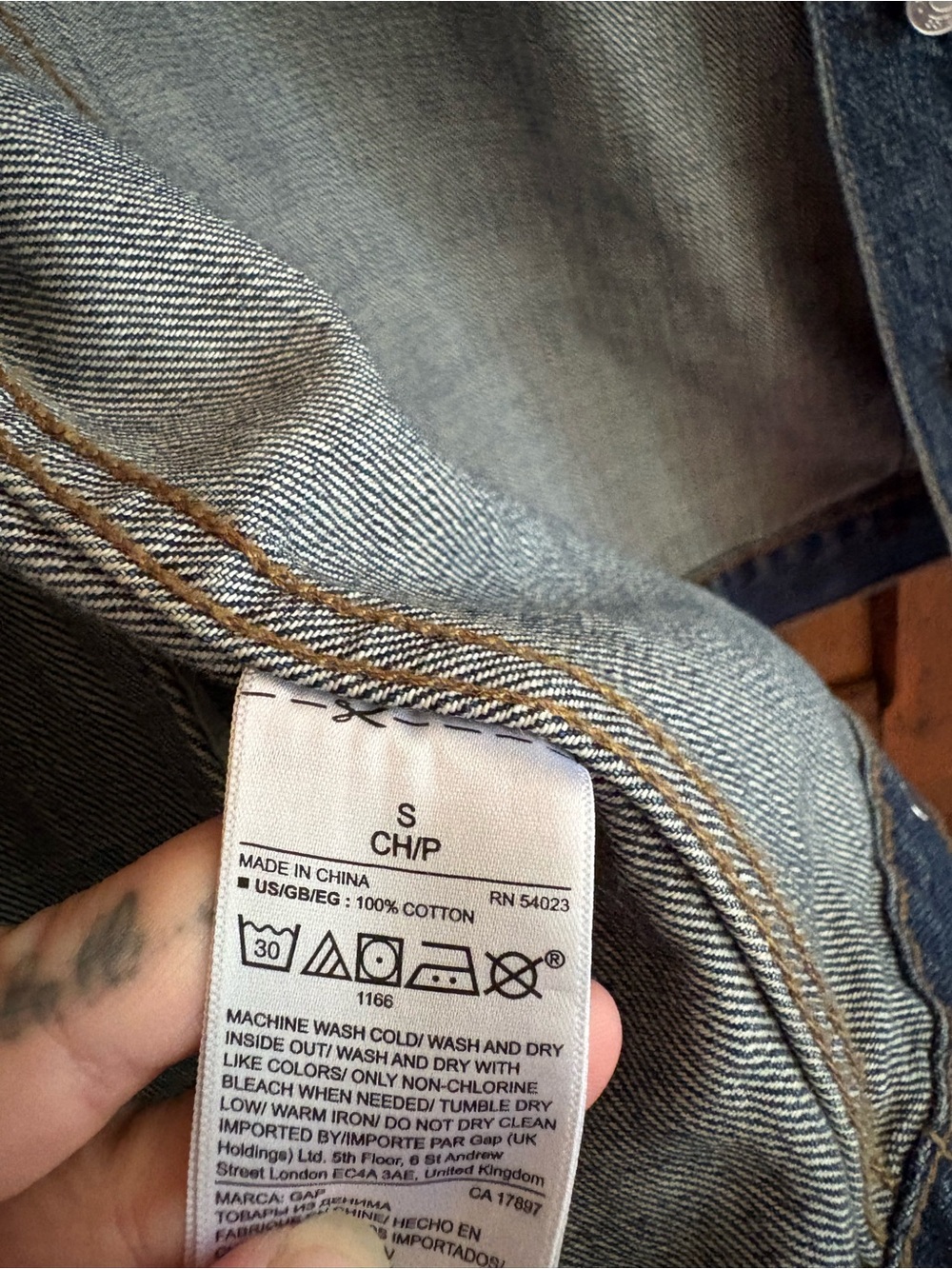 GAP Cotton Denim Jacket - Picture 3 of 5